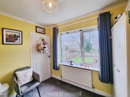 3 bedroom Terraced House for sale in Crossfield Lane, Skellow, Doncaster, DN6