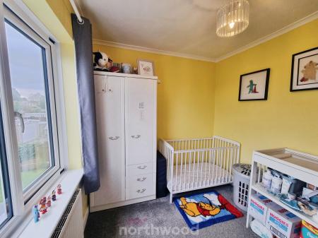 3 bedroom Terraced House for sale in Crossfield Lane, Skellow, Doncaster, DN6