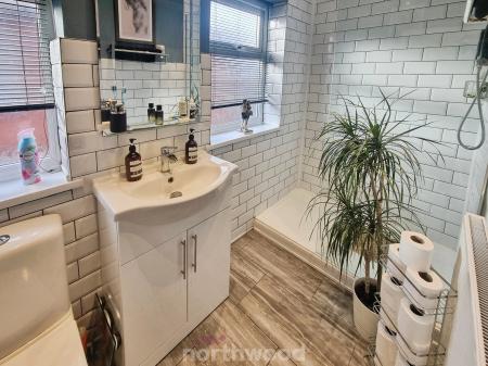 3 bedroom Semi-detached house for sale in Sandringham Road, Town Moor, Doncaster, DN2