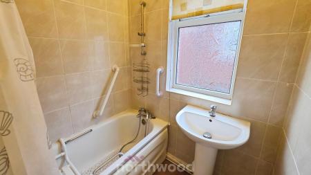 3 bedroom Semi-detached house for sale in Pembroke Avenue, Balby, Doncaster, DN4