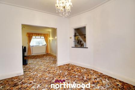 3 bedroom Terraced House to let in Craithie Road, Town Moor, Doncaster, DN2