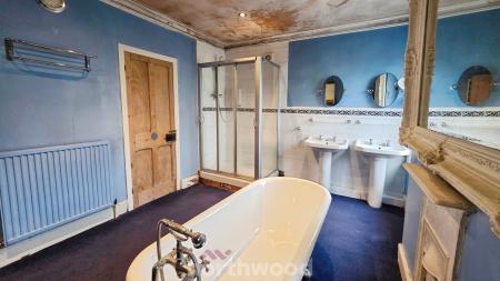 4 bedroom Character Property for sale in Avenue Road, Doncaster, DN2