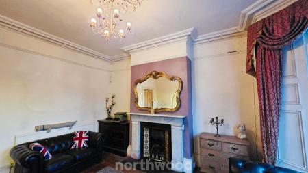 4 bedroom Character Property for sale in Avenue Road, Doncaster, DN2