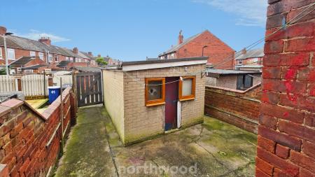 3 bedroom Terraced House for sale in Sheffield Road, Warmsworth, Doncaster, DN4