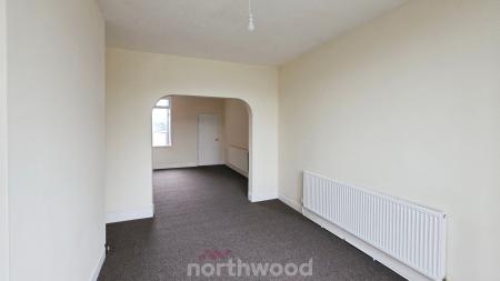 3 bedroom Terraced House for sale in Sheffield Road, Warmsworth, Doncaster, DN4