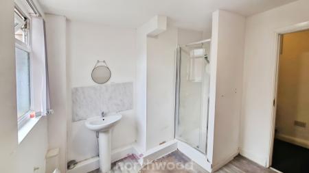 11 bedroom House of Multiple Occupation for sale in Somerset Road, Hyde Park, Doncaster, DN1