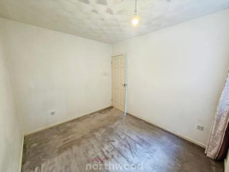 2 bedroom Flat to let in Arden Gate, Balby, Doncaster, DN4