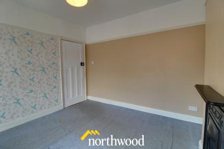 3 bedroom Semi-detached house to let in Northfield Road, Sprotbrough, Doncaster, DN5