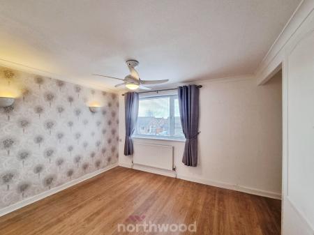 2 bedroom Semi-detached house for sale in Bowland Close, Bentley, Doncaster, DN5