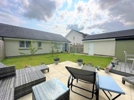 2 bedroom Semi-detached bungalow for sale in Braids Close, Alyth, PH11