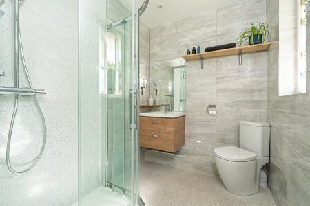 5 bedroom Detached house for sale in Burnbank Meadows, Kinross, KY13