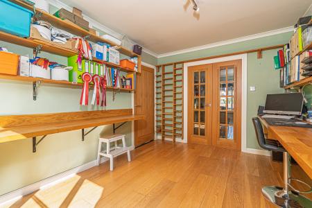 5 bedroom Detached house for sale in Burnbank Meadows, Kinross, KY13