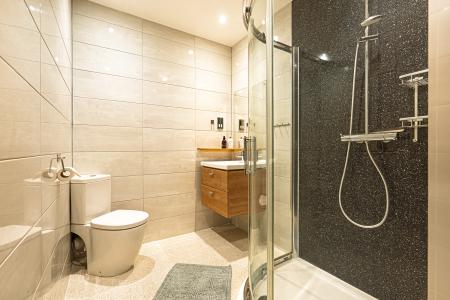 5 bedroom Detached house for sale in Burnbank Meadows, Kinross, KY13