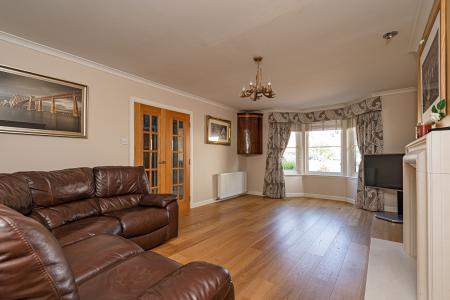 5 bedroom Detached house for sale in Burnbank Meadows, Kinross, KY13