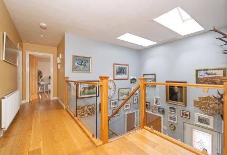 5 bedroom Detached house for sale in Burnbank Meadows, Kinross, KY13