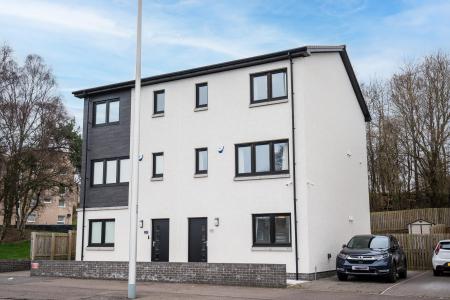 4 bedroom Town house for sale in Dickson Avenue, Dundee, DD2