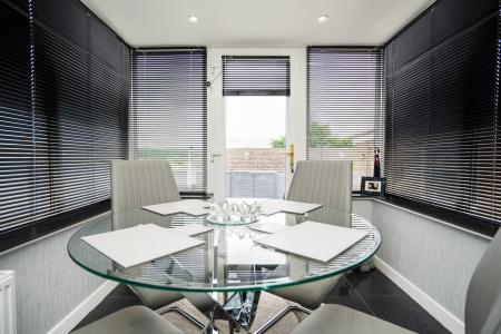 2 bedroom Bungalow for sale in Denoon Terrace, Dundee, DD2