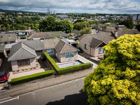 2 bedroom Bungalow for sale in Denoon Terrace, Dundee, DD2