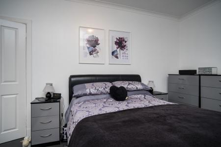 2 bedroom Bungalow for sale in Denoon Terrace, Dundee, DD2