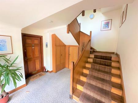 4 bedroom Maisonette for sale in Farington Street, Dundee, DD2