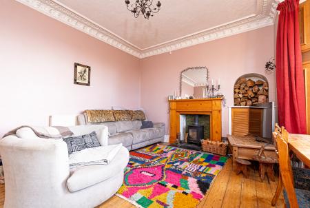 4 bedroom Semi-detached house for sale in Inverary Terrace, Dundee, DD3