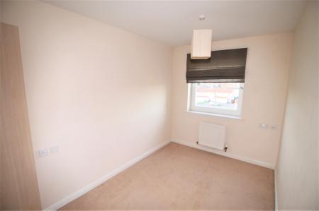 2 bedroom Flat for sale in Inverewe Place, Dunfermline, KY11