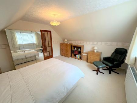 4 bedroom Semi-detached house for sale in Leven Street, Broughty Ferry, Dundee, DD5