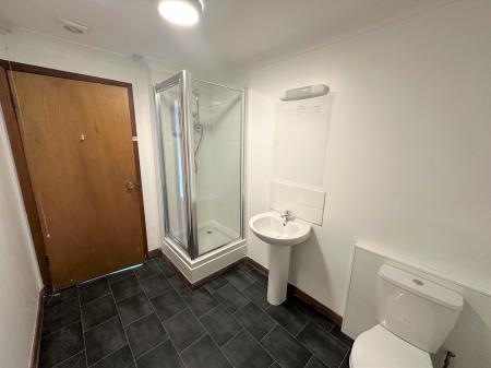 4 bedroom Town house for sale in Minard Crescent, Dundee, DD3