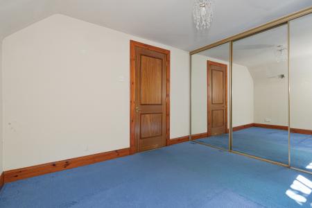 2 bedroom End of terrace house for sale in North Street, Milnathort, KY13