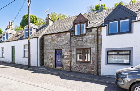 2 bedroom End of terrace house for sale in North Street, Milnathort, KY13