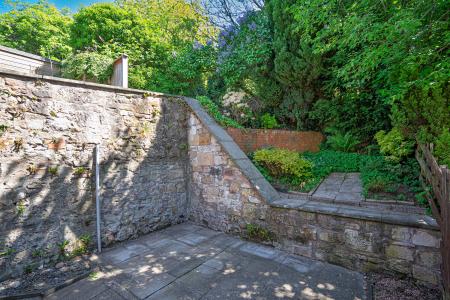 2 bedroom End of terrace house for sale in North Street, Milnathort, KY13