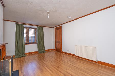 2 bedroom End of terrace house for sale in North Street, Milnathort, KY13