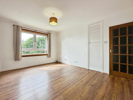 1 bedroom Flat for sale in Pentland Avenue, Dundee, DD2