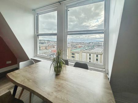 3 bedroom Flat for sale in Seagate, Dundee, DD1