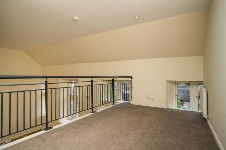 2 bedroom Flat for sale in Smillie Court, Dundee, DD3