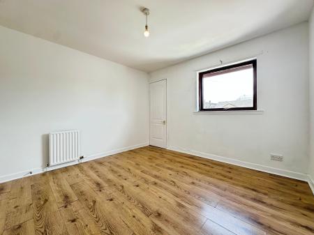 3 bedroom Terraced House for sale in Walkers Mill, Dundee, DD3