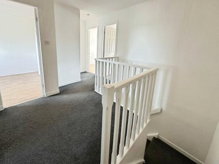 3 bedroom Terraced House for sale in Walkers Mill, Dundee, DD3