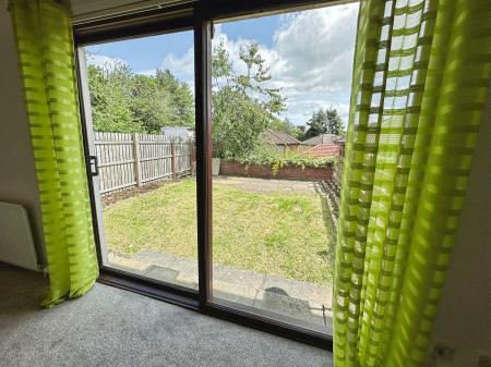 3 bedroom Terraced House for sale in Walkers Mill, Dundee, DD3
