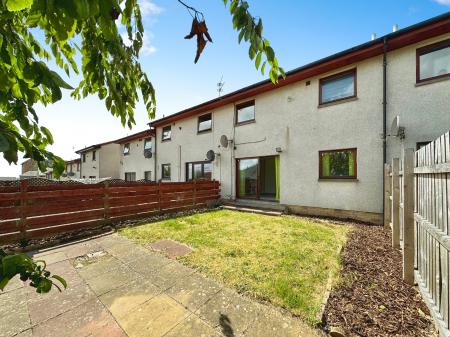 3 bedroom Terraced House for sale in Walkers Mill, Dundee, DD3