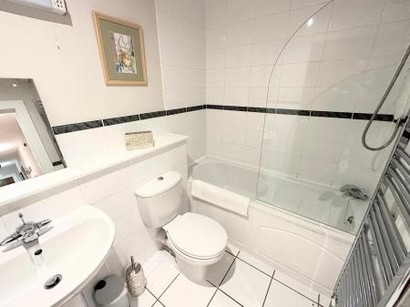 3 bedroom Apartment for sale in West Victoria Dock Road, Dundee, DD1