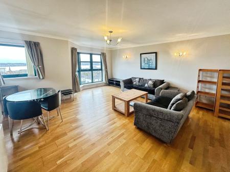 2 bedroom Flat for sale in Wishart Street, Dundee, DD3