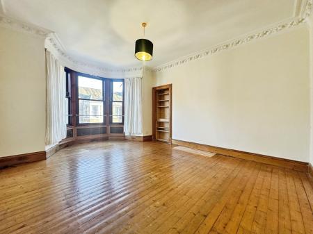 2 bedroom Flat to let in Bellefield Avenue, Dundee, DD1