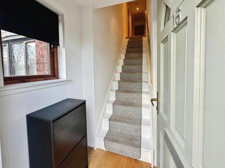 2 bedroom Flat for sale in Charlotte Close, Dundee, DD3