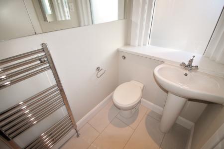 3 bedroom Flat to let in Perth Road, Dundee, DD2