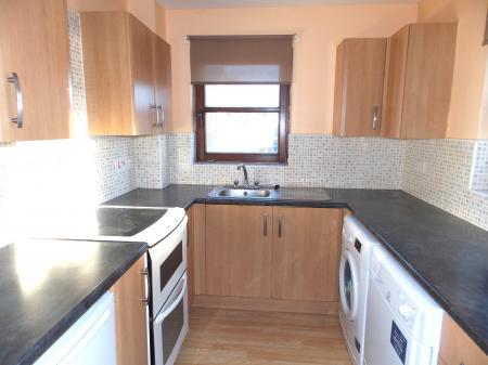 3 bedroom Flat to let in Weavers Loan, Dundee, DD3