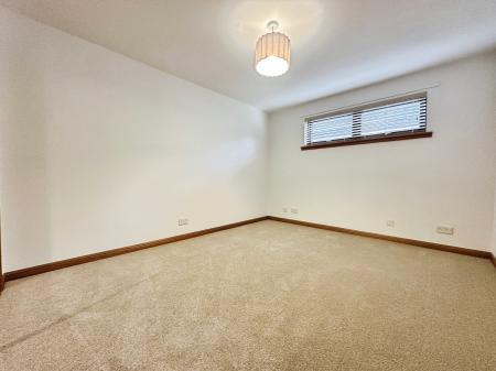 3 bedroom Detached house to let in Kingsway, Dundee, DD3