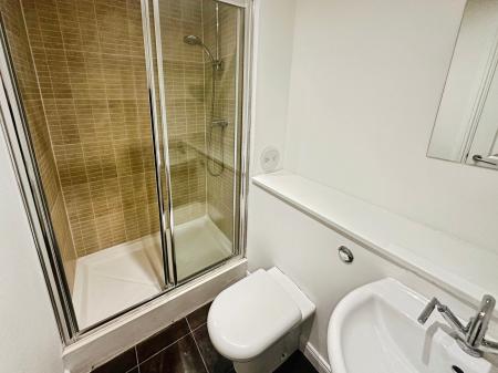 2 bedroom Flat to let in Gourlay Yard, Dundee, DD1