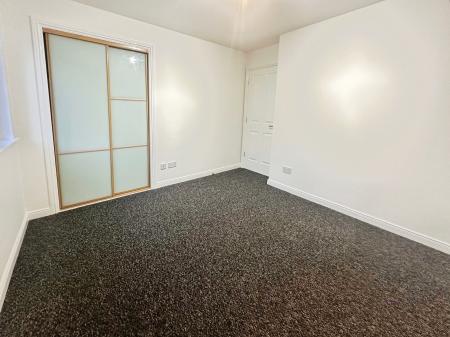 2 bedroom Flat to let in Gourlay Yard, Dundee, DD1