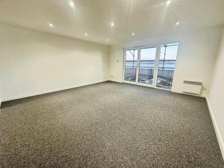 2 bedroom Flat to let in Gourlay Yard, Dundee, DD1