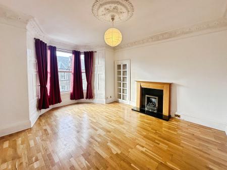 2 bedroom Flat for sale in Bellefield Avenue, Dundee, DD1